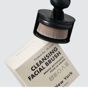 ALDER NEW YORK VEGAN NYLON CLEANSING FACIAL BRUSH + STAND - NEW IN BOX